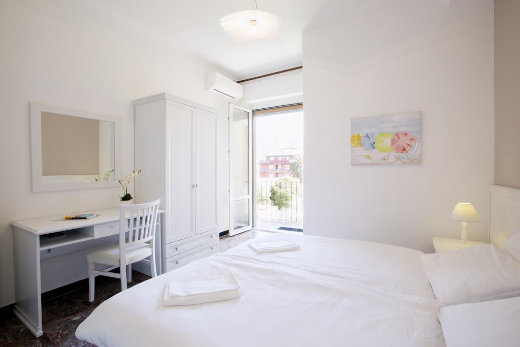 Riviera Apartments 레반토 외부 사진